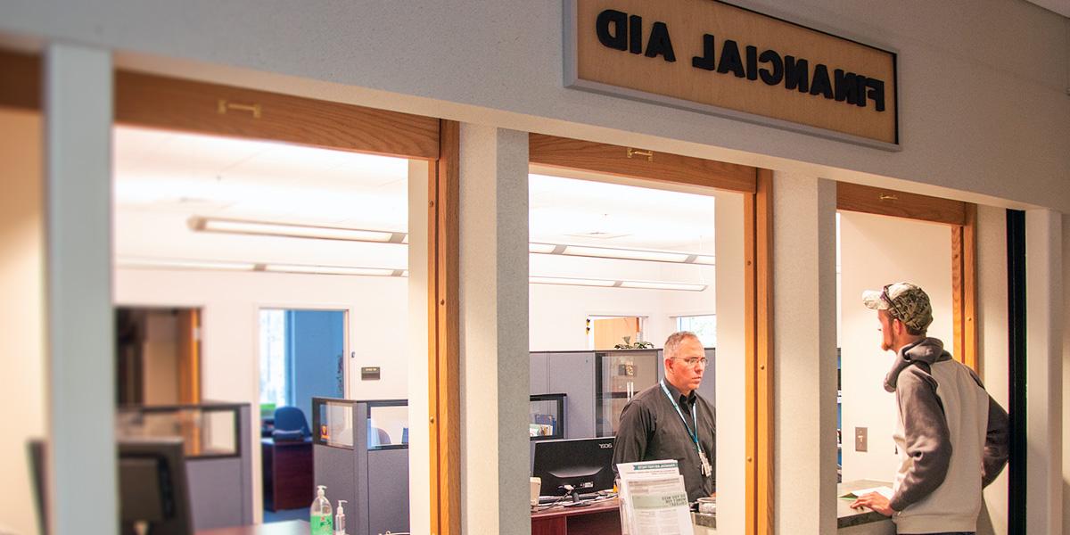 Student at financial aid counter